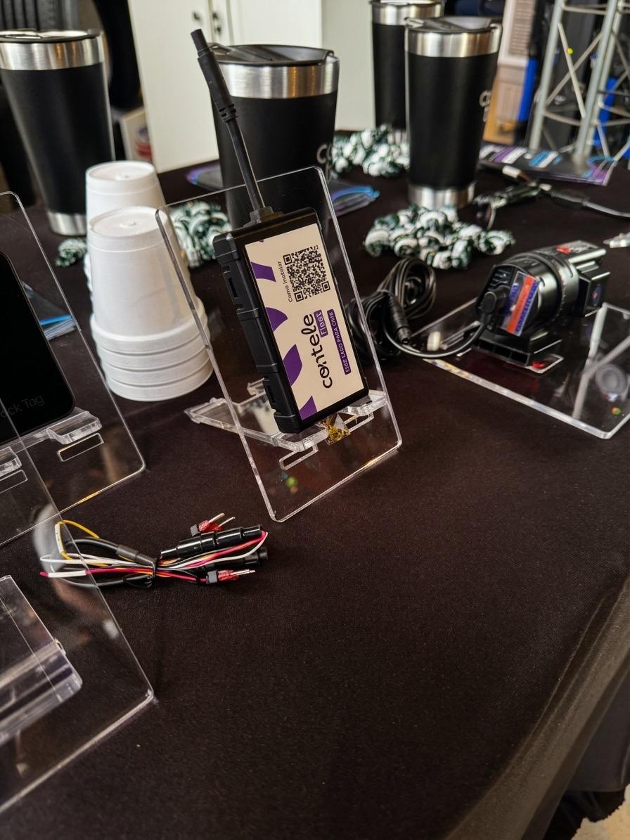 Contele Fleet tracking device close-up